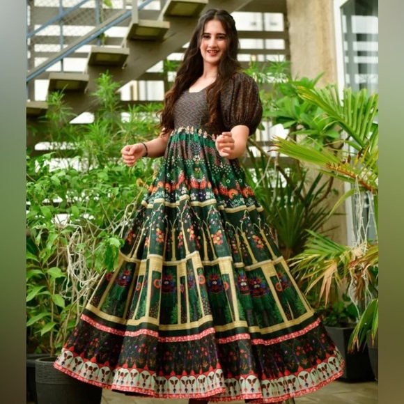 Indian dress. Anarkali. Lehenga. Salwar suit. Sharara.(msssage me for discount) - Picture 5 of 5